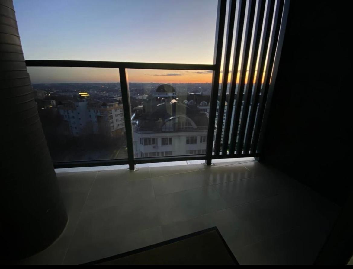 Appartamento Luxury Oasis Flat Chişinău Esterno foto
