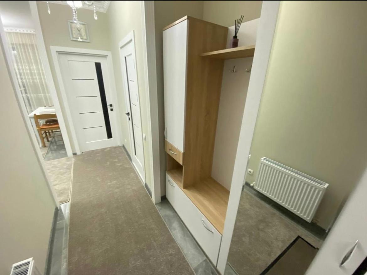Appartamento Luxury Oasis Flat Chişinău Esterno foto