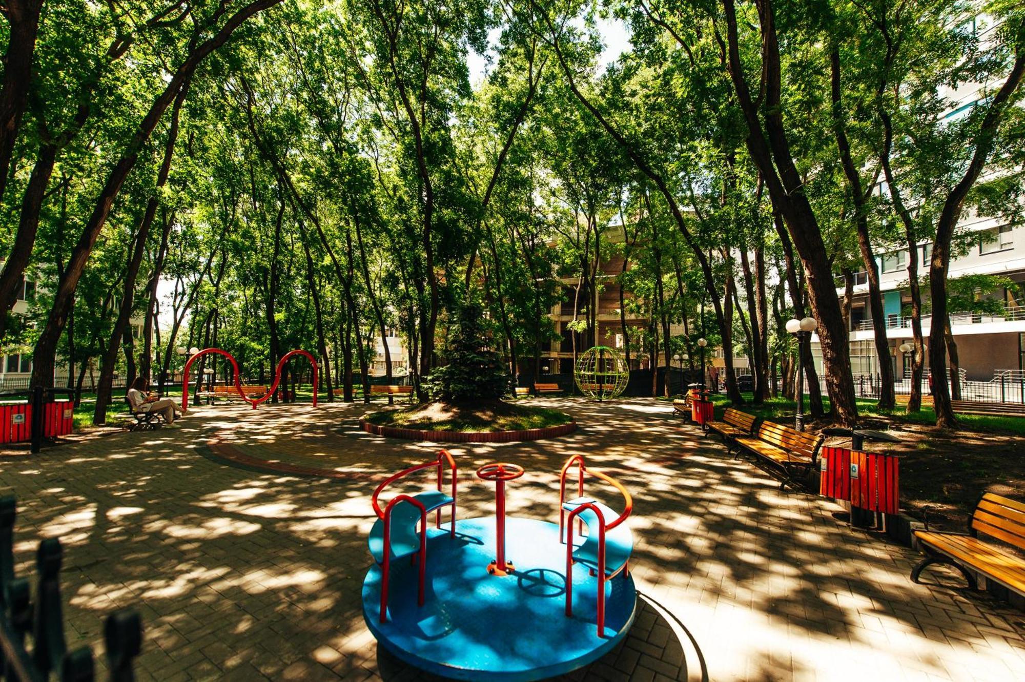 Appartamento Luxury Oasis Flat Chişinău Esterno foto