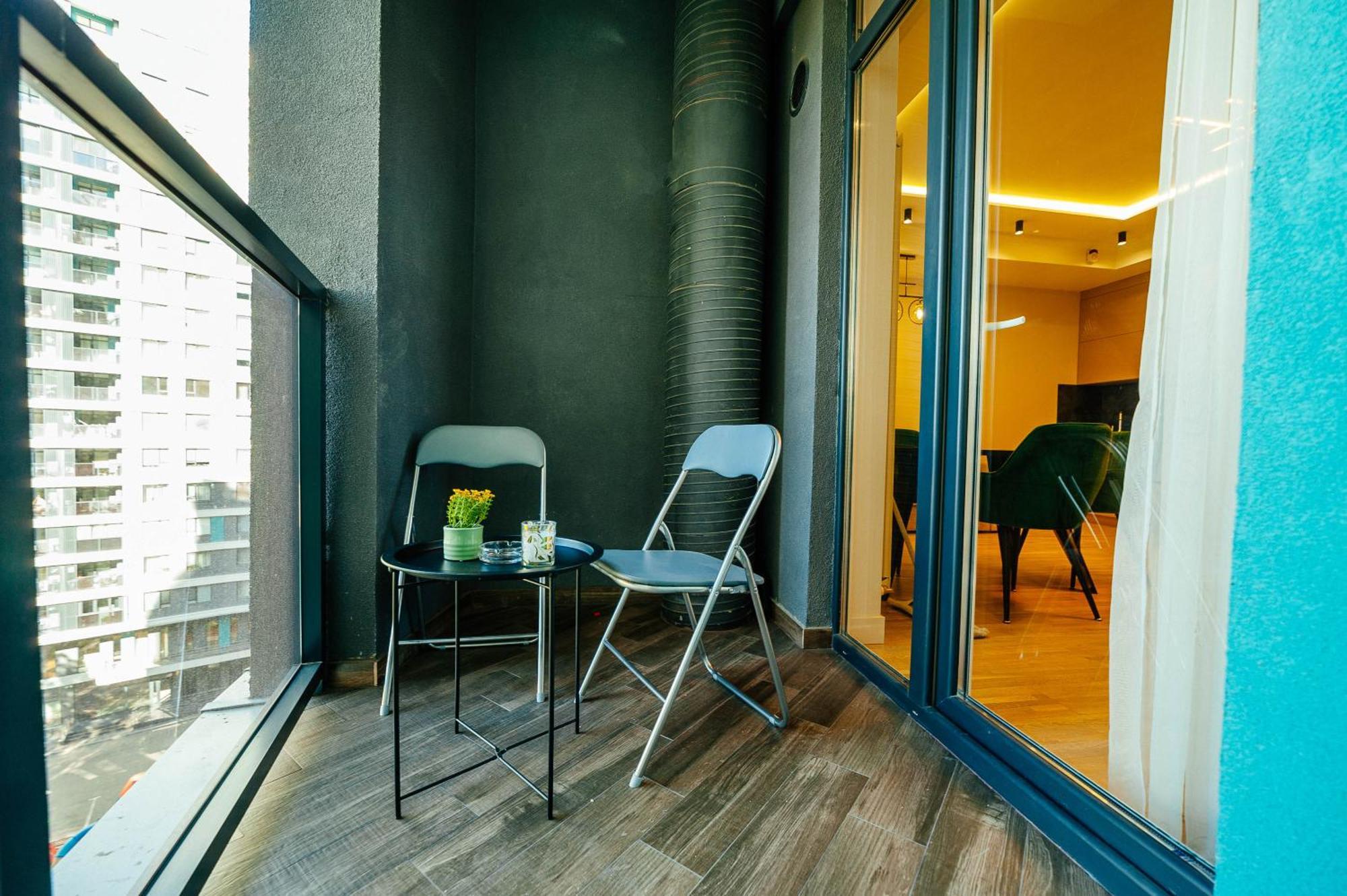 Appartamento Luxury Oasis Flat Chişinău Esterno foto